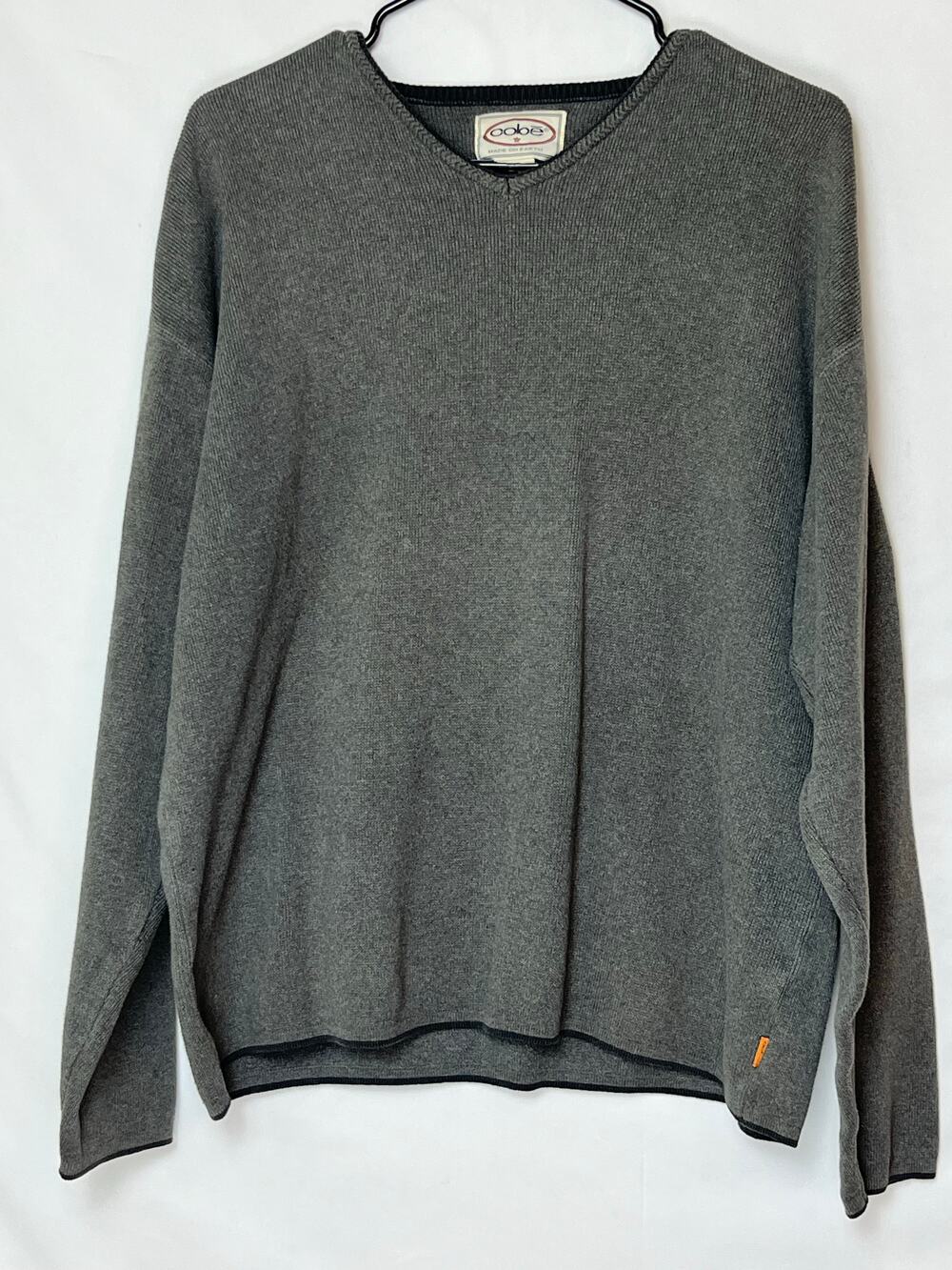 Oobe Men's Size Medium Gray Long Sleeve V-Neck Preppy Lagen look Sweater - Picture 1 of 6